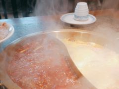 -小天鹅火锅·一线江景洪鼎旗舰店(洪崖洞店)