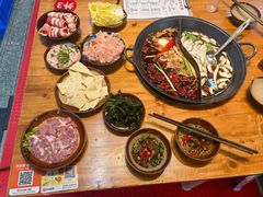 -木货街重庆老火锅(流塘店)
