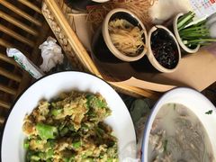 -丁里羊肉小镇(天鹅湖总店)