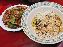 -金杨拉面王小吃面馆·牛三宝面·红烧牛肉粉