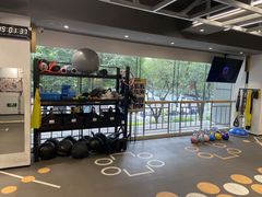 -超鹿运动(达信大厦店)