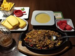 -豪客来牛排(空港华联店)