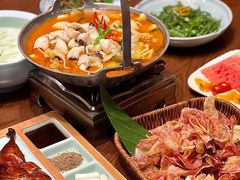 -老滇山寨•云南特色菜•地方菜•民族风情歌舞表演(世纪金源店)