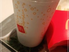 -麦当劳(广州新港东路第二分店)