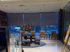 -东方红海鲜百汇(国际大厦店)