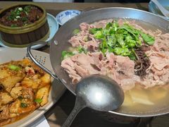 -肖四女乐山跷脚牛肉(滨江天街店)
