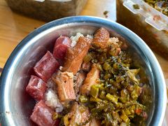 -梁阿婆廿年老牌扣肉糯米饭