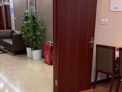-爱康国宾体检中心(五角场万达广场分院)