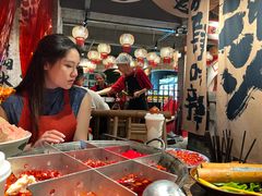 -周小明火锅(黑金冠社区店)