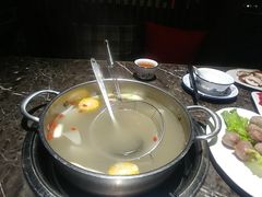 -仄园围炉坊·牛肉火锅·汕头卤水火锅(蛇口店)