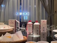 -泓0871臻选云南菜·味庄