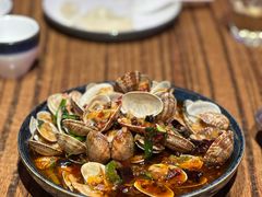 -蚝堡海鲜·威海菜·海肠捞饭·烧烤·亚洲吃蚝公司(幸福门店)