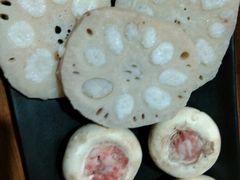 -阿昌白族石板烧·菌锅(大理古城店)