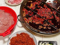 -铜元老码头鳝鱼火锅