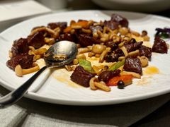 菌香爆炒牛肉-漢舍中国菜馆(浦东嘉里城店)