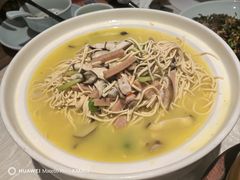 -胖鱼头·南京菜·河景餐厅(夫子庙店)