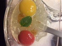 养颜分子胶囊配桃胶琥珀-小广寒电影艺术餐厅(小广寒经三路店)