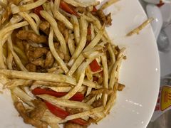 -刘胖子家常菜·蹄花焖藕(中央花园店)