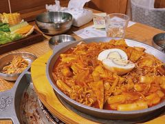 炒年糕-姜虎东白丁烤肉(苏州中心店)