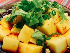 -香巴拉云南餐厅(华莱坞店)