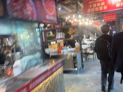 -琥珀老六龙虾(四里河店)