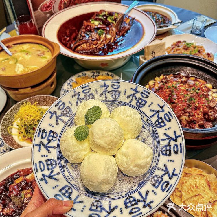 沈阳｜本地人带路才能找到的东北菜馆[得意]