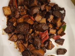 -山明水秀大饭店