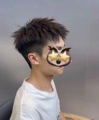 -海文先生国潮烫染男士理发馆