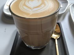 -UNI UNI(环亚凯瑟琳店)