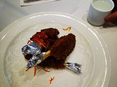 手抓蒜香骨-万龙洲海鲜(大兴绿地缤纷城店)