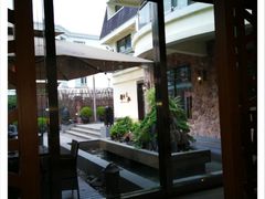 -辉哥火锅(虹桥路店)