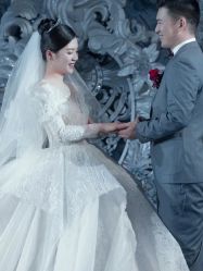 -伯瓷皇后婚纱艺术空间