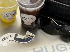 -HUGS coffee(东区店)