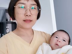 -爱的果实月嫂育婴师(世纪东方店)