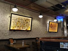 大堂-机器人火炉披萨