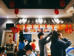 大堂-爆炸头阿姨小四川正宗川味小吃(无任何分店)
