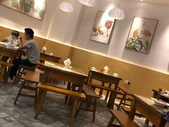 -邻家小馆(银都店)