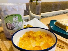 桃胶双皮奶-炖物24章·顺时轻养茶(黄龙店)