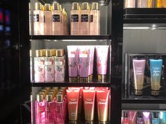 -Victoria's Secret(杭州湖滨银泰in77店)
