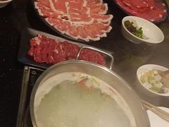 -鼎盛山海火锅(北戴河刘庄夜市老虎石浴场店)