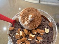 巧克力扁桃仁拌拌碗-DQ·蛋糕·冰淇淋(河东万达店)