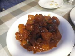 土豆炖牛腩-华春餐馆(鱼山路店)