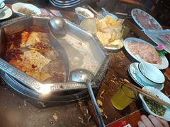 -重庆秦妈火锅(扶绥空港店)