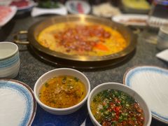 -小天鹅火锅·一线江景洪鼎旗舰店(洪崖洞店)