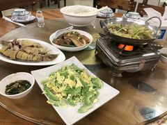 -农家小院土菜馆(斩坑桥店)