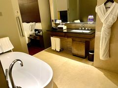 -广州天河希尔顿酒店