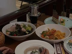 -Golden Lily河内巴黎法越料理餐厅(建国西路店)