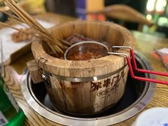 -聚串门儿·东北烧烤(信义坊店)
