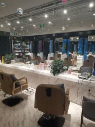 -时尚殿堂hair salon