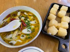 -蓉李记成都名小吃(武汉菱角湖万达店)